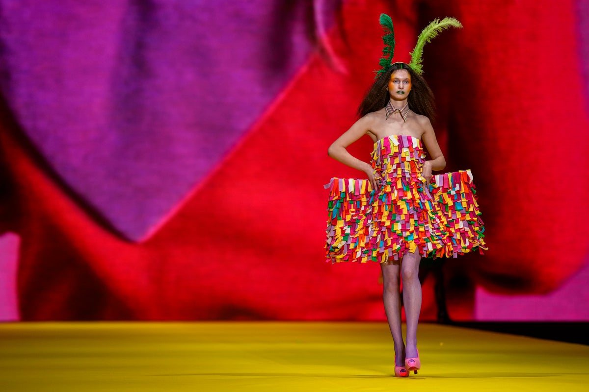 PHOTO COLLECTION: Spain Fashion