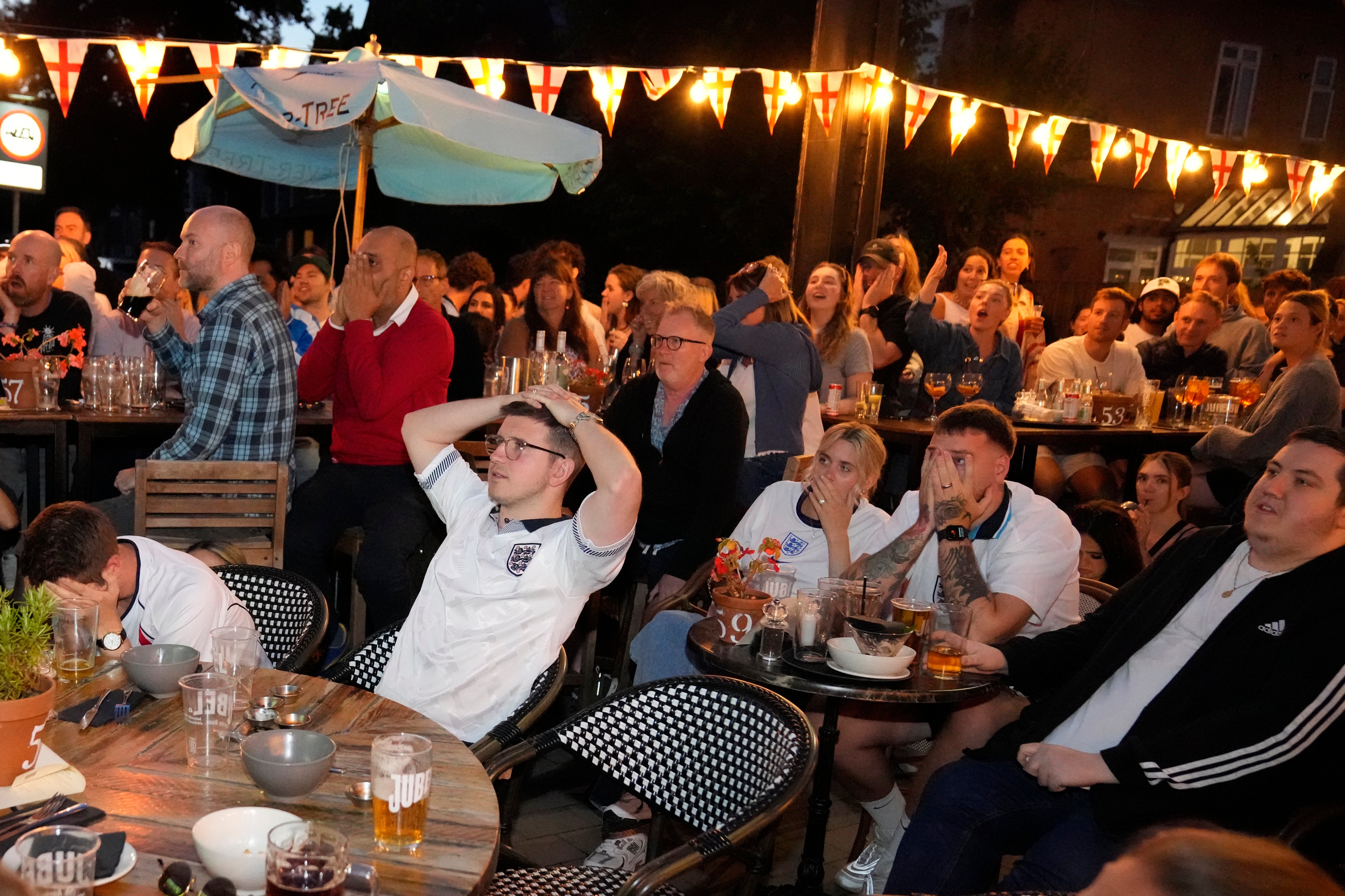 Women's Euros British Pubs