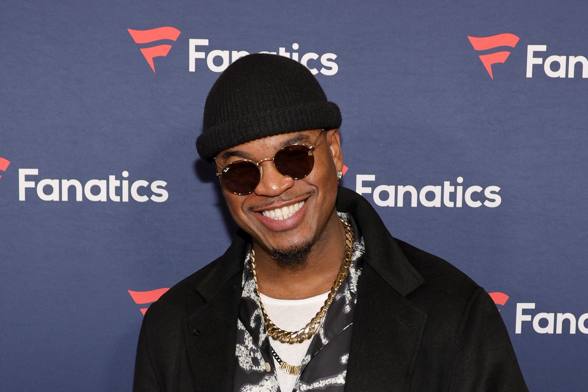 Ne-Yo reveals how he explains his polyamorous relationship to his seven children Ne-Yo reveals how he explains his polyamorous relationship to his seven children