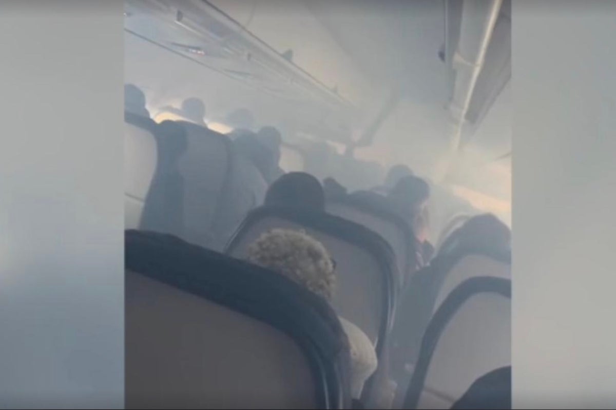 Delta flight that had to be evacuated amid thick smoke after emergency landing had ‘no oil visible’ in one engine, report shows
