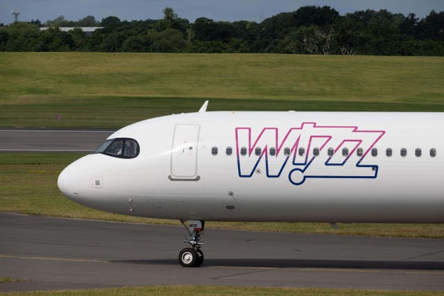 <p>A Wizz Air plane</p>