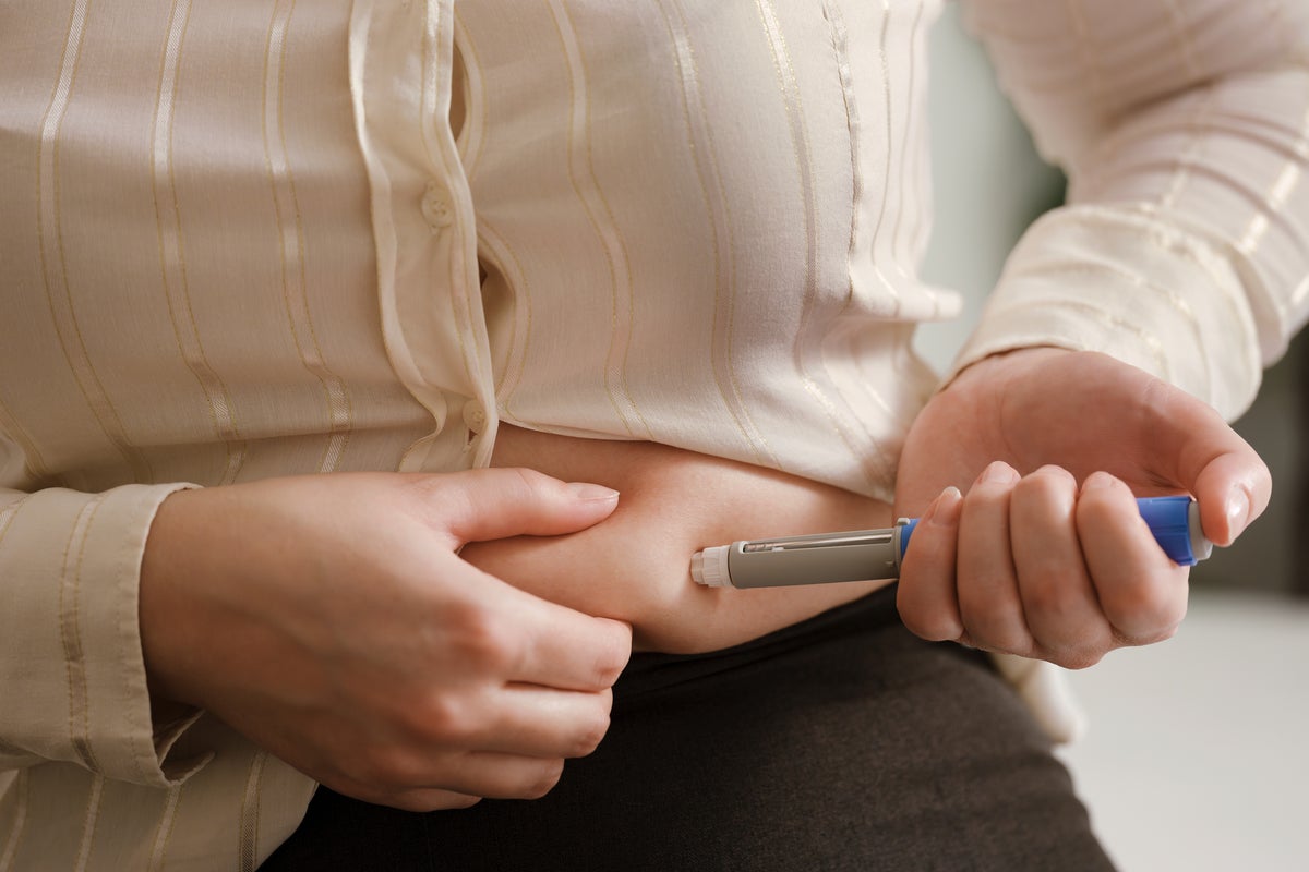 NHS ‘could offer weight-loss jabs for £9.90 prescription price’