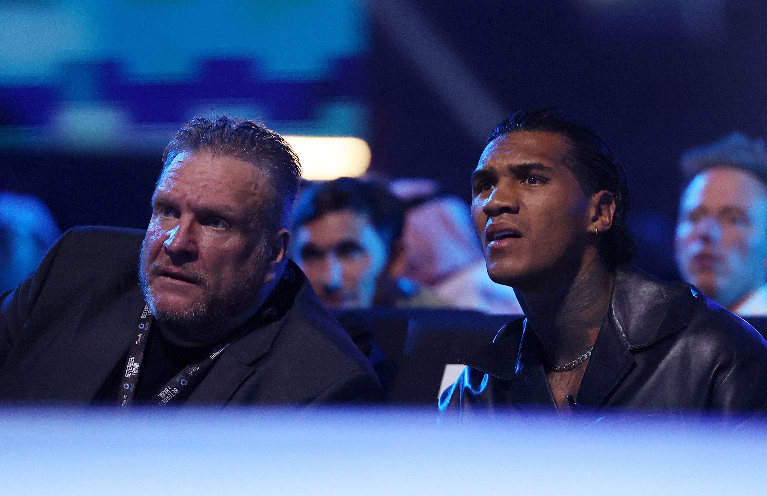 Conor Benn che guarda il rivale Chris Eubank Jr in ottobre