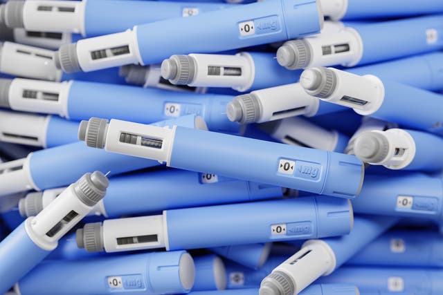 <p>A large group of injectors / dosing pens  for subcutaneous injection of antidiabetic medication or anti-obesity medication</p>