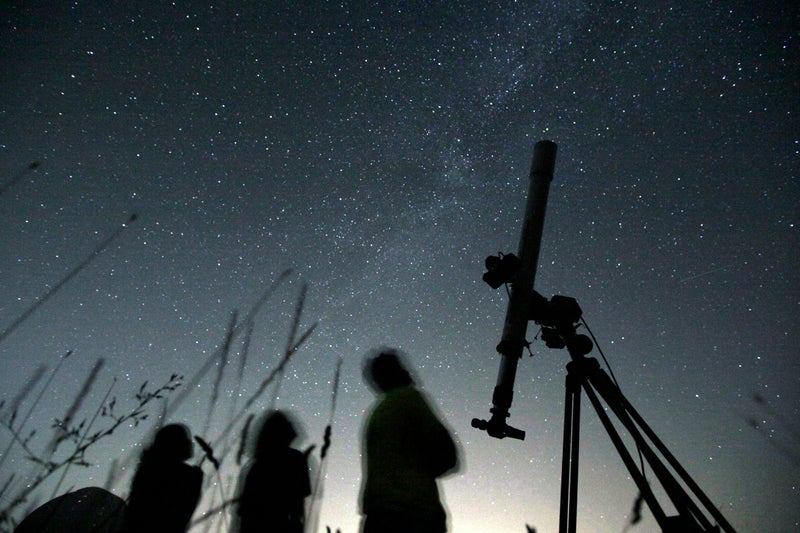 Every planet of our solar system is lining up in the February night sky