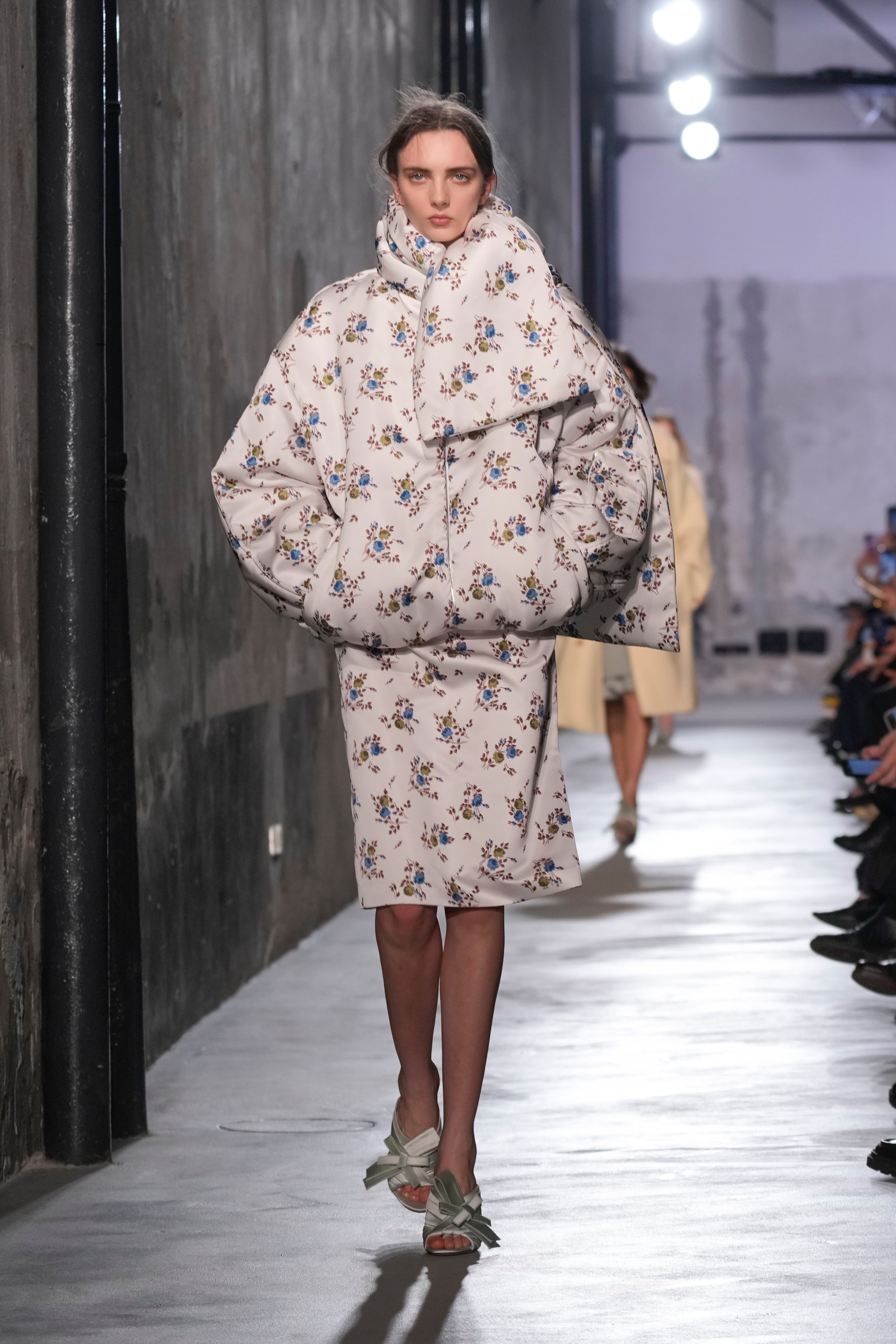 Italy Fashion N21 F/W 25/26