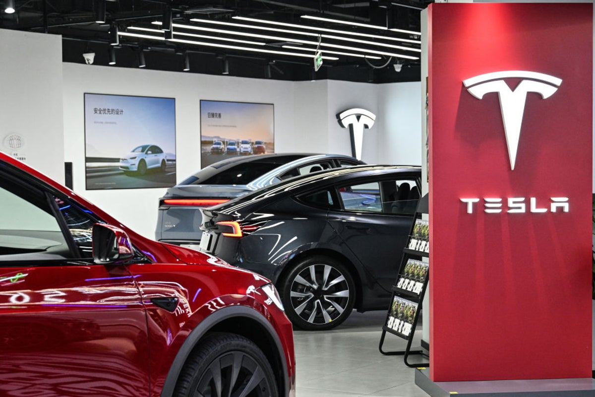 Tesla sales in Europe plummet by 45% as customers seem to sour on Elon