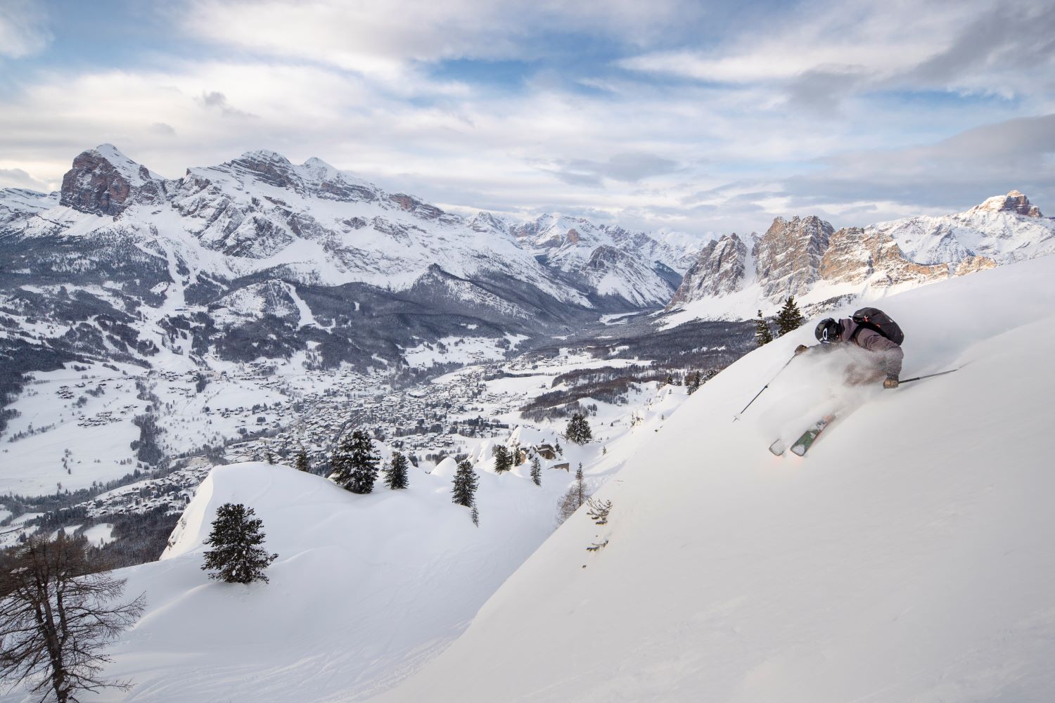 The skiing in Cortina is perfect for advanced skiers who want to test themselves