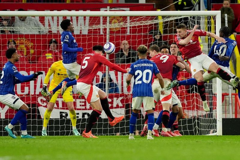 Manchester United battle with 10 men to secure much-needed win over Ipswich