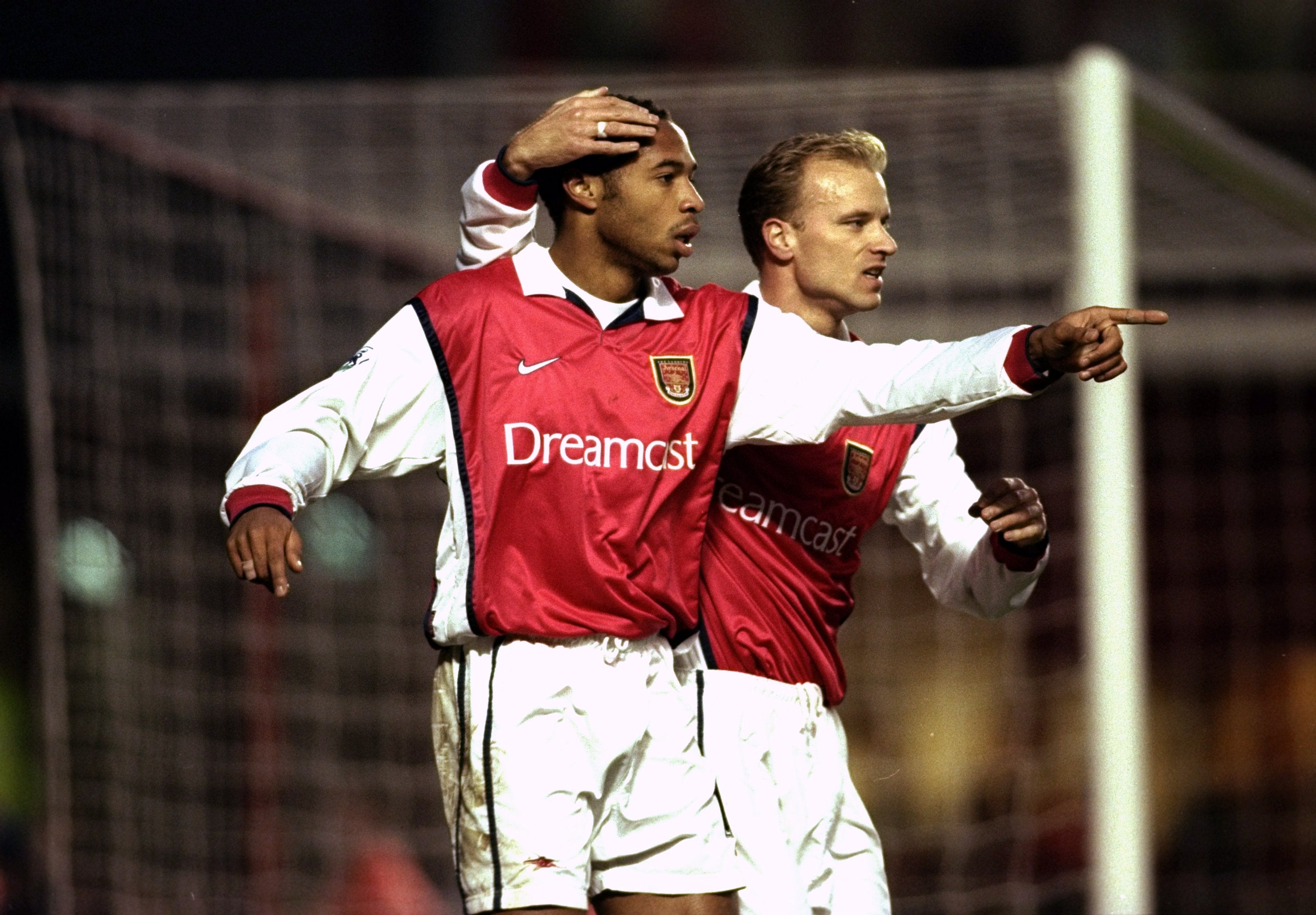 Thierry Henry e Dennis Bergkamp hanno sempre mantenuto la capacità di sorprendere