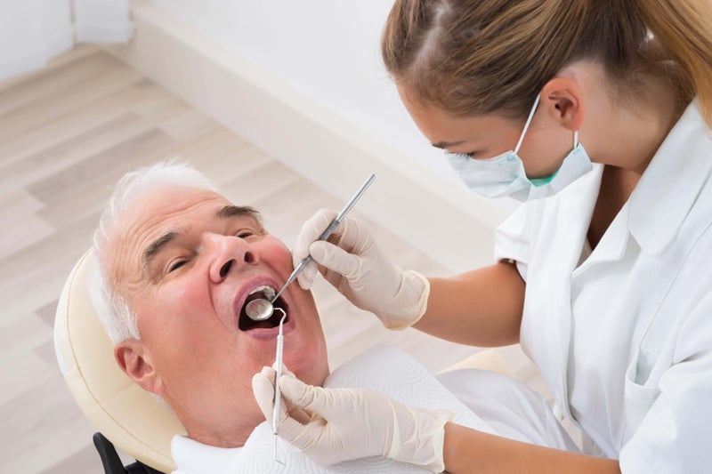 4 common dental issues facing seniors and how to handle them