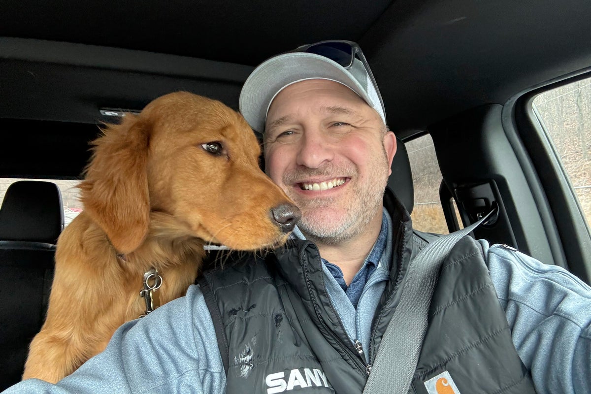 Hiker rescues pup from abandoned coal pit after frigid weeklong search in Pennsylvania