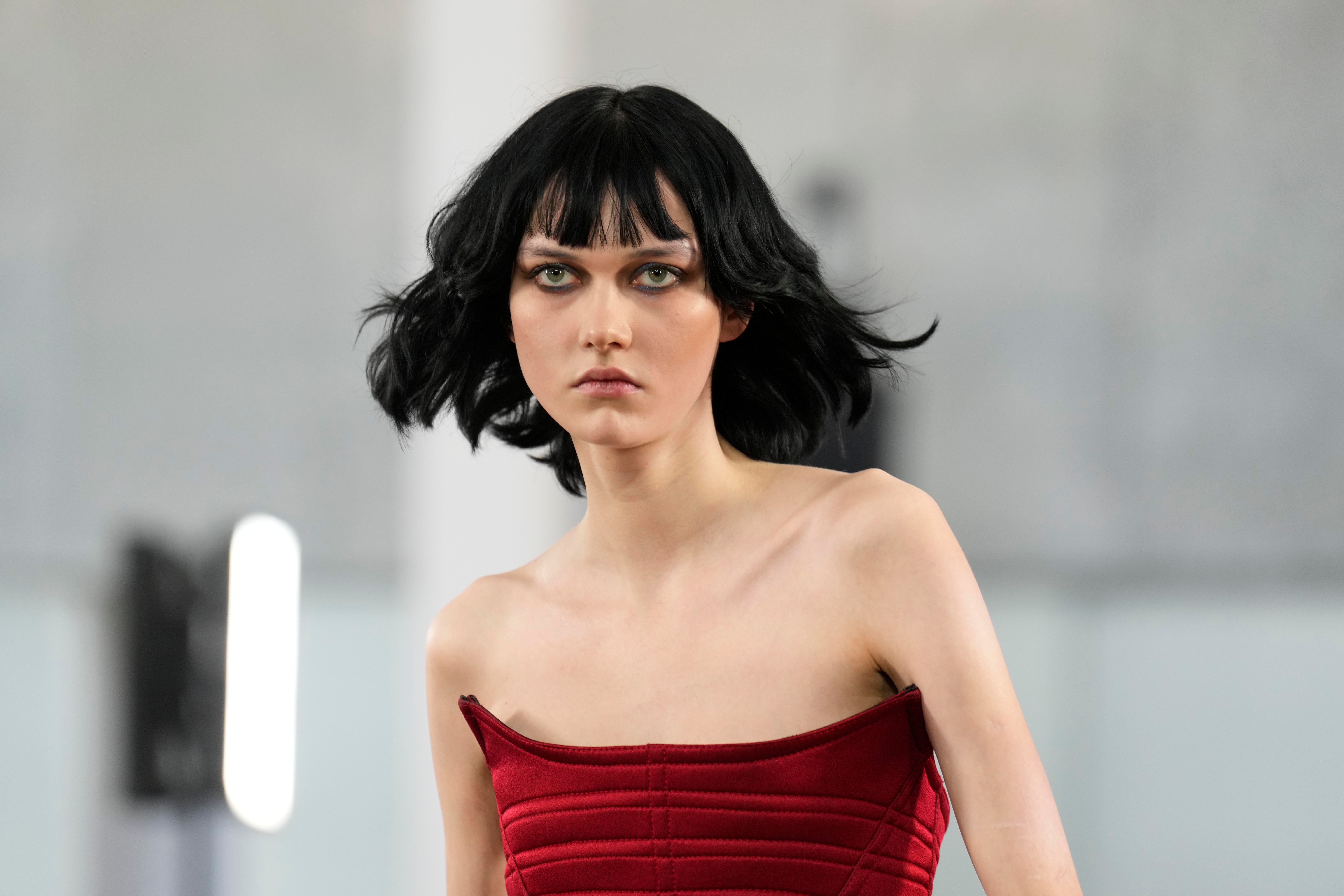 Irina Shayk opens Blumarine show in Milan injecting buzz