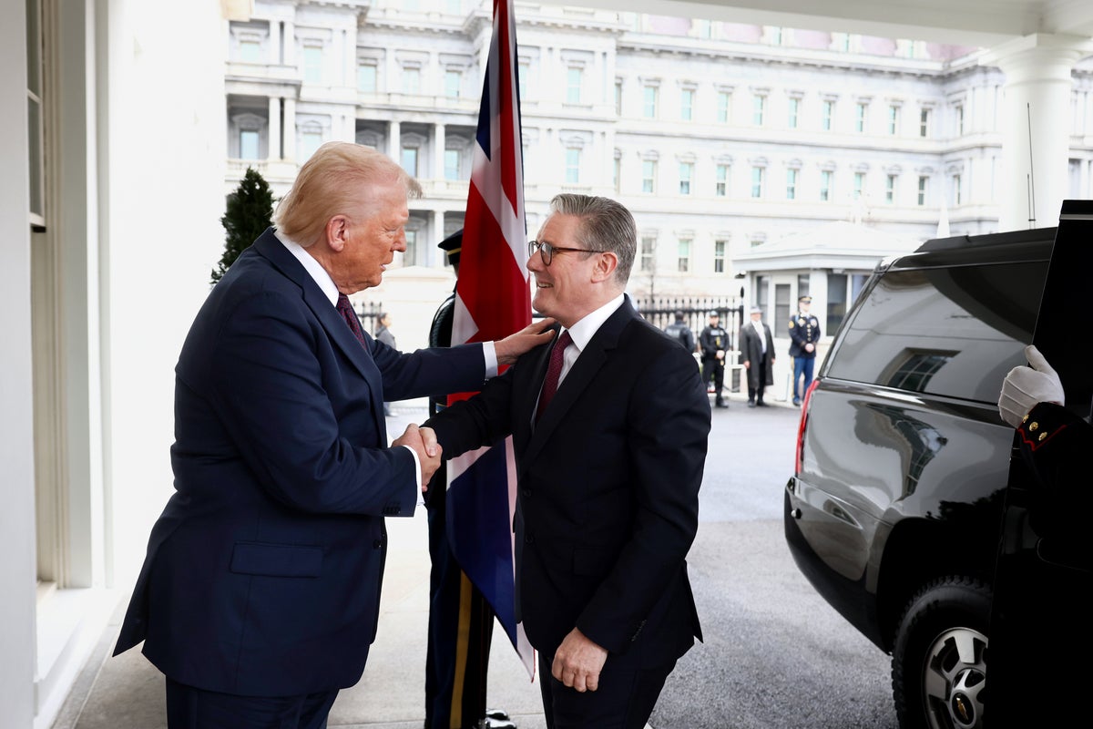 Starmer sees value in Trump’s mineral deal with Ukraine after meeting with US president