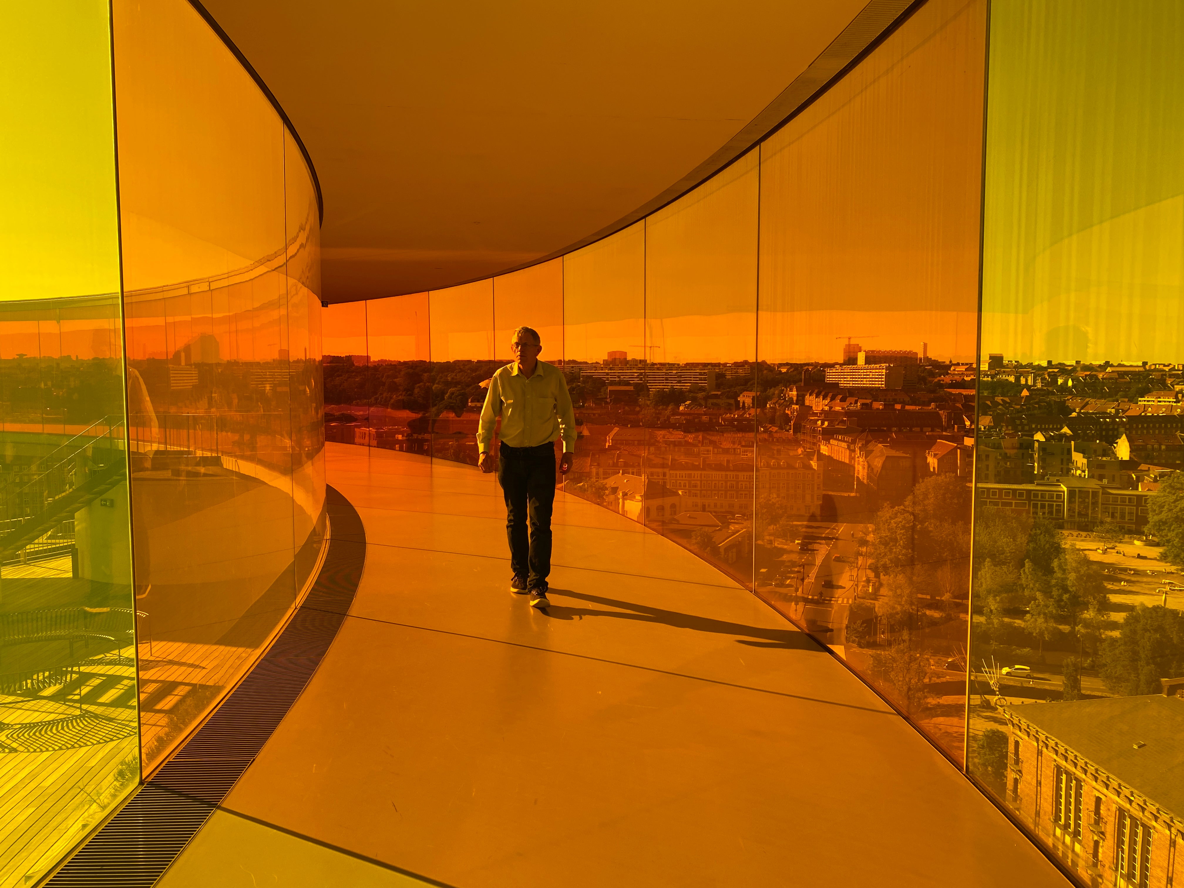 Colour scheme: Simon Calder in ARoS Aarhus Art Museum