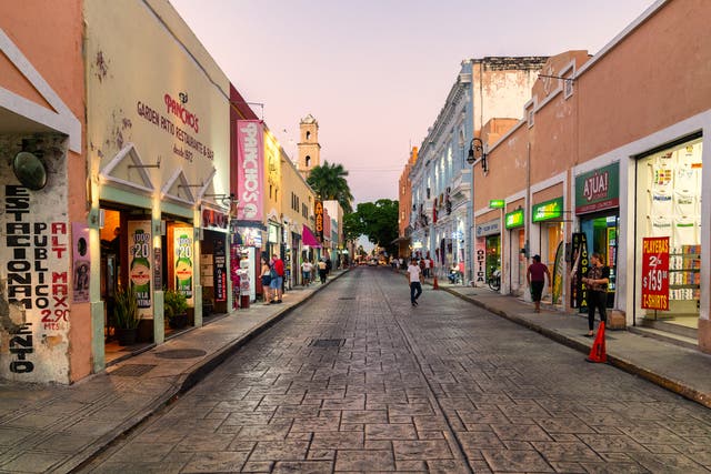 <p>A colourful street in the Mexican city of Mérida’</p>