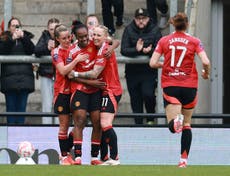 Manchester United close gap in WSL as Chelsea held by Brighton