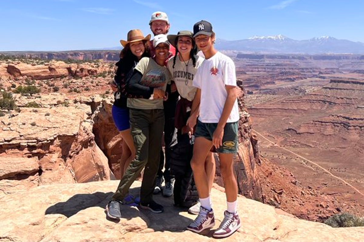 Mia Love, first Black Republican woman elected to Congress, dies at 49 Mia Love, first Black Republican woman elected to Congress, dies at 49