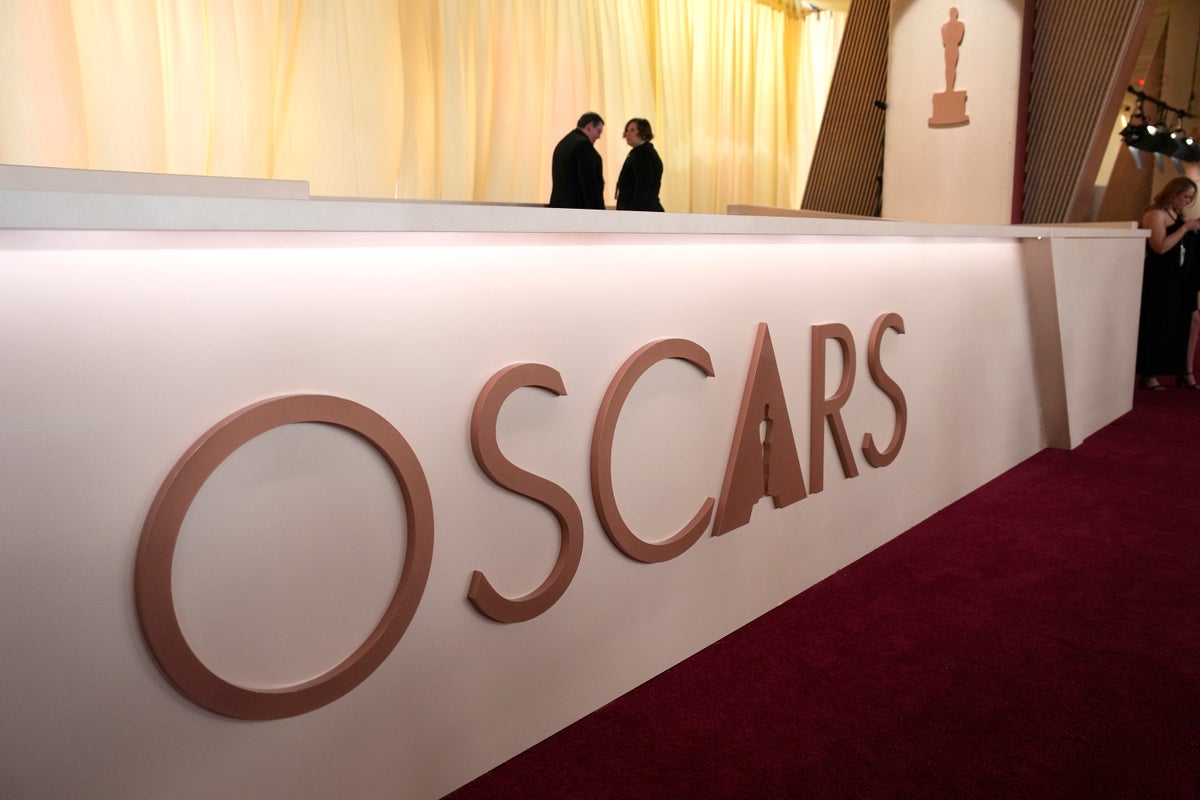 PHOTO COLLECTION: 97th Academy Awards Roaming Arrivals