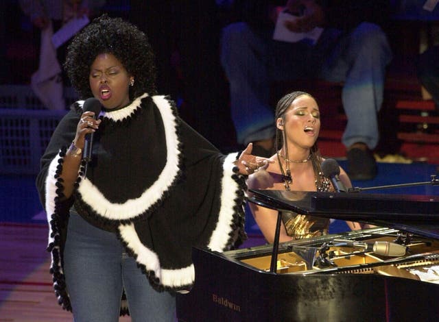 ANGIE STONE-HOMENAJES