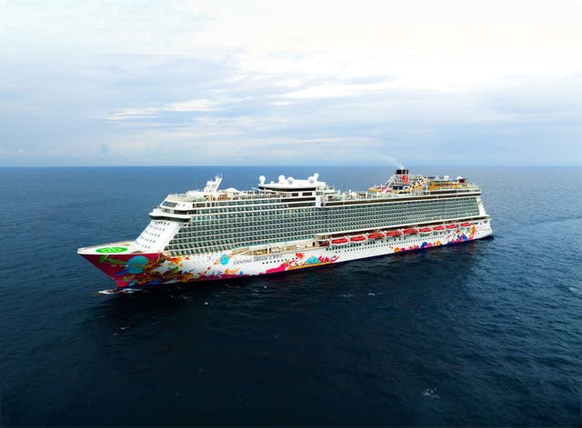 <p>Genting Dream is among the ships under the Resorts World Cruises cruise brand</p>