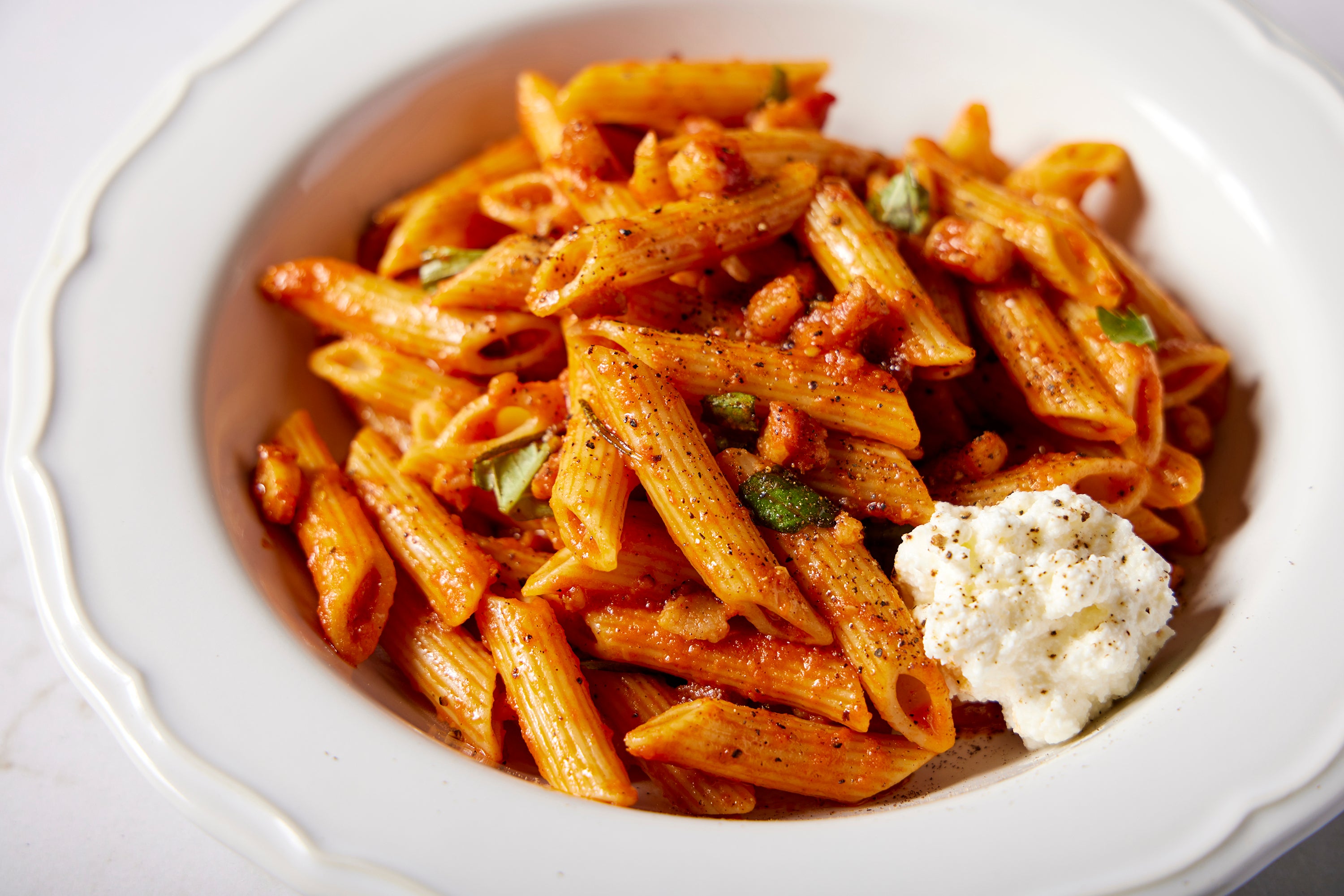 Food-MilkStreet-Spicy Tomato Pancetta Pasta