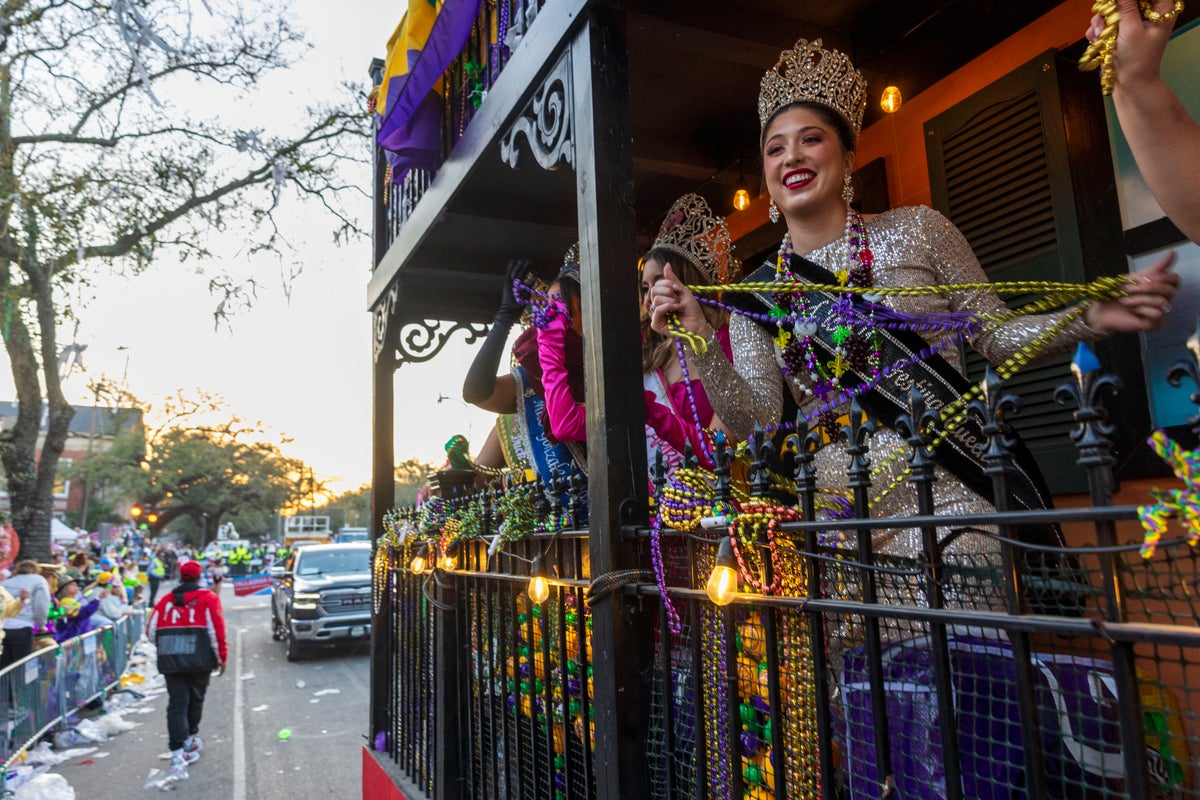 New Orleans rushes to rework Mardi Gras celebrations in the face of storm and twister warnings