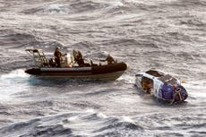 Cyclone Alfred wrecks man’s bid to row across Pacific Ocean after rowing over 10,000km