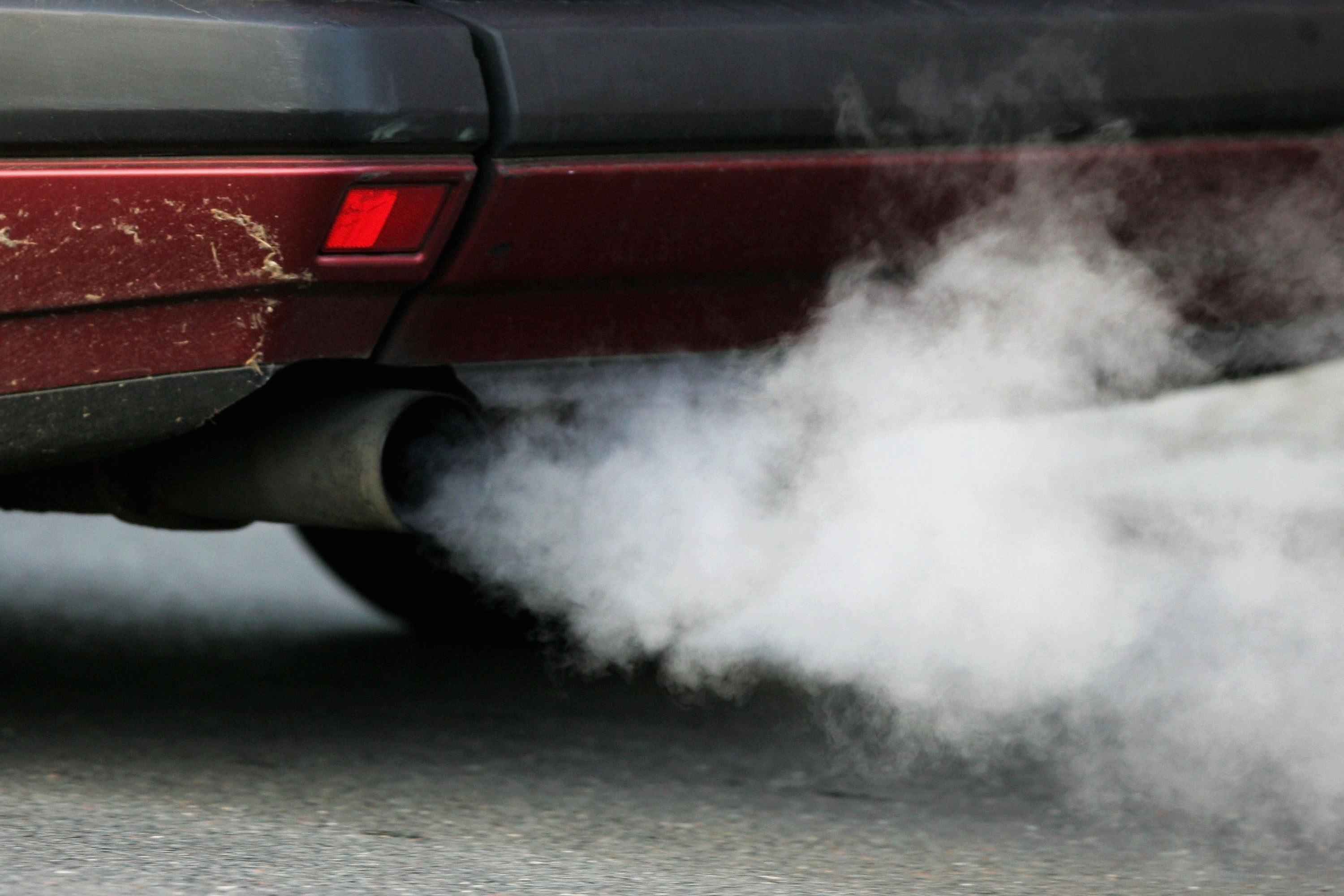 A vehicle's exhaust pipe releases fumes on 7 February, 2007 in Berlin, Germany