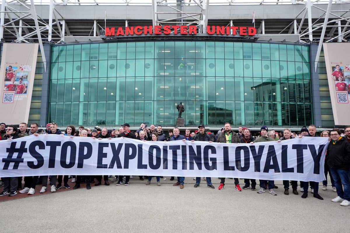 Why Man Utd fans cancelled planned protest before Arsenal game