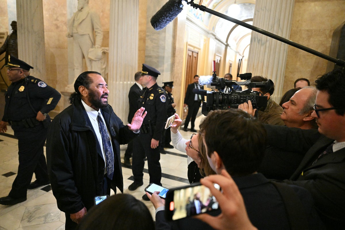 https://static.independent.co.uk/2025/03/05/3/59/US-Representative-Al-Green-(D-TX)-speaks-to-reporters-after-being-removed-from-the-chamber-after-sho.jpeg?width=1200&height=800&crop=1200:800