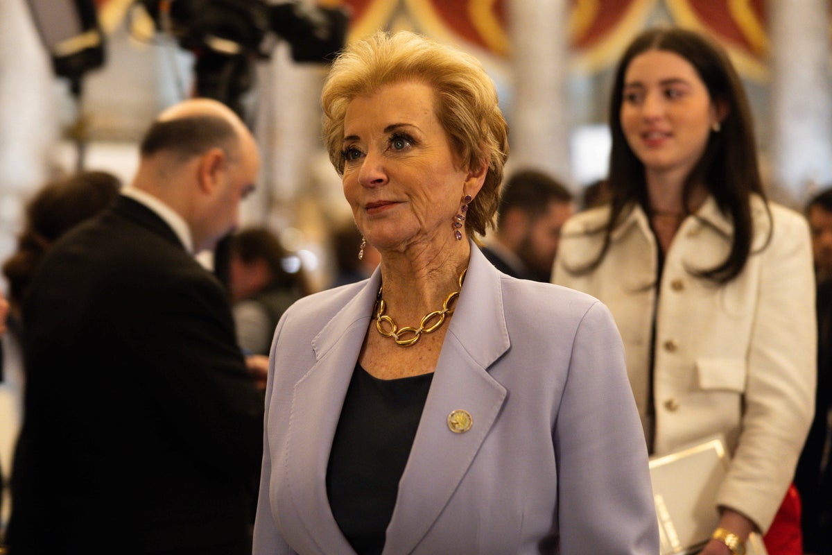 Trump is preparing an executive order to dismantle Education Department Trump is preparing an executive order to dismantle Education Department