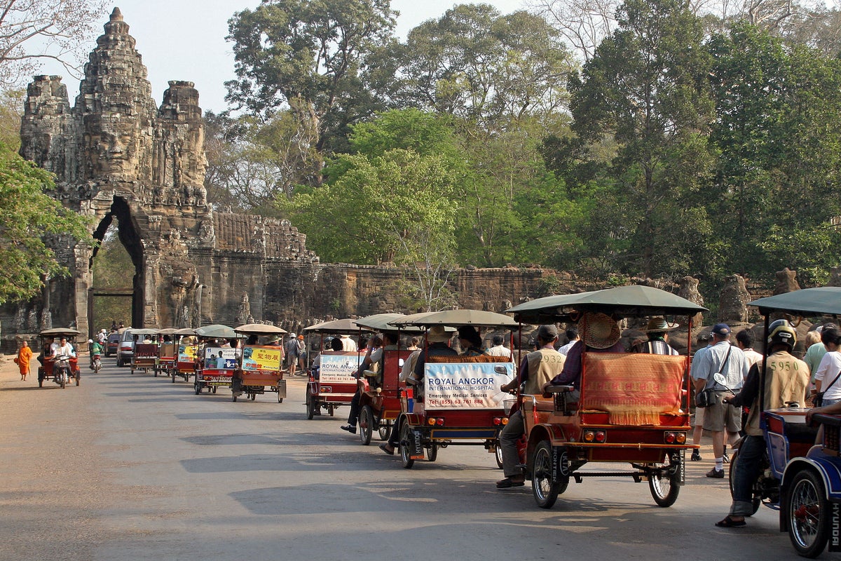 The trailblazing female Cambodian tuk tuk group driving change in a male-dominated industry