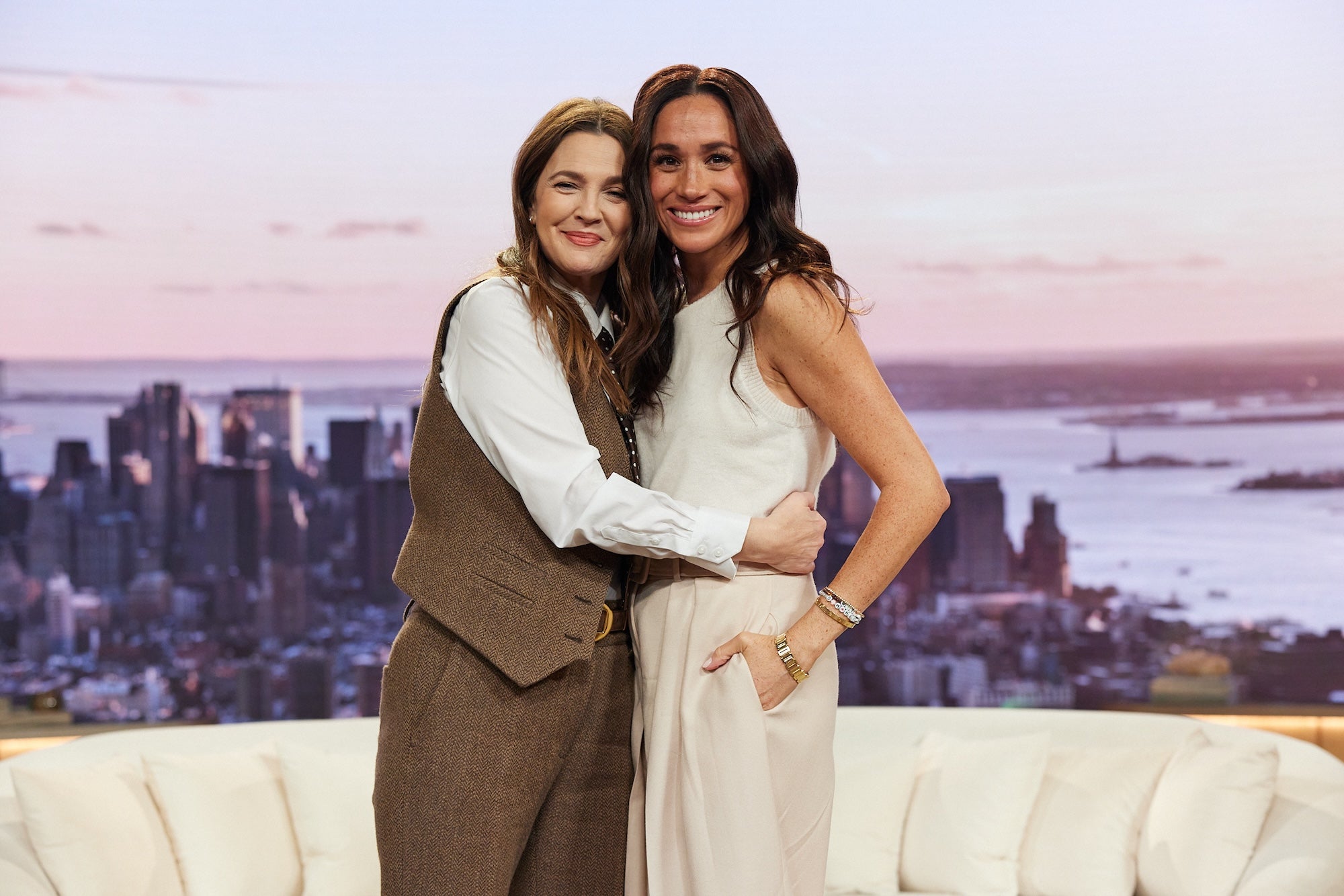 Meghan Markle (right) made an appearance in the Drew Barrymore interview program to promote his new Netflix series, 'With Love, Meghan'