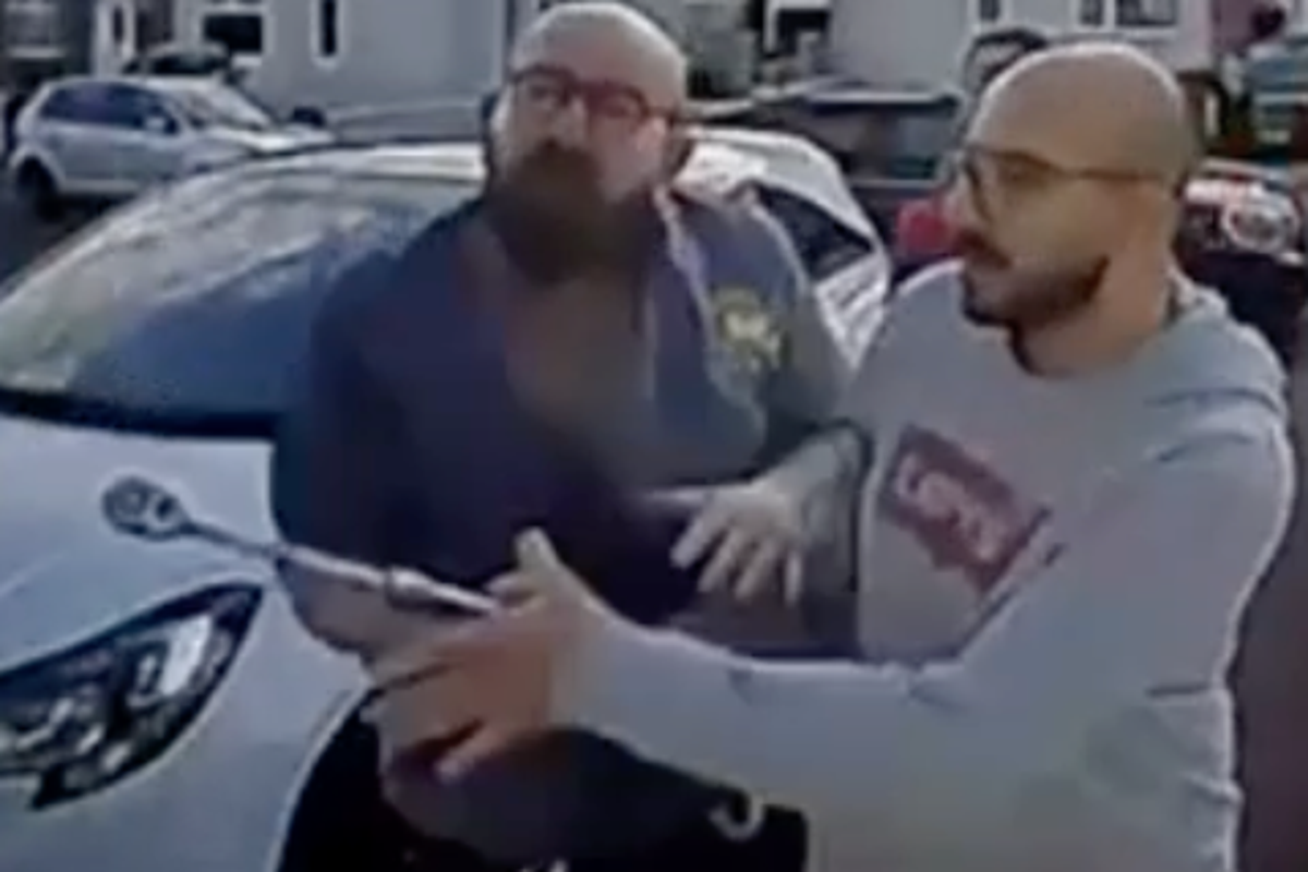 Delivery driver and sons confront customer with metal pole in cold kebab row