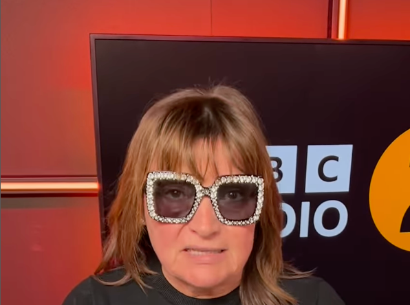 Lorraine Kelly reveals black eye after ‘silly’ fall at home