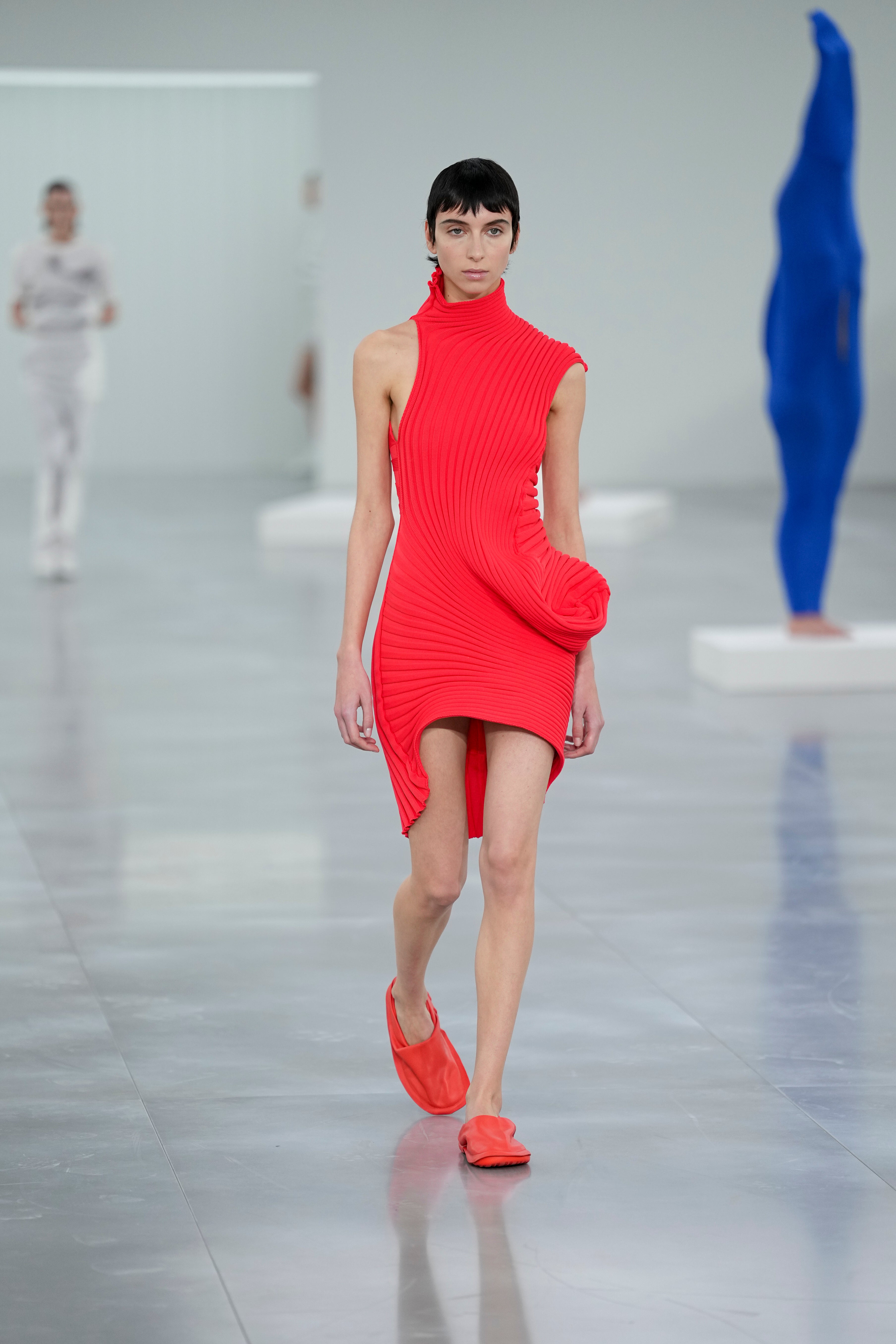 France Fashion Issey Miyake F/W 25/26