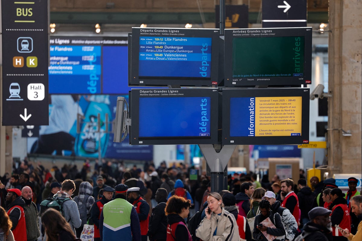 Eurostar trains expected to resume on Saturday after unexploded WWII bomb defused near Paris Gare du Nord station