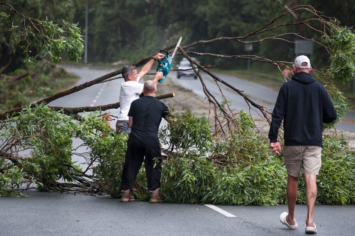 Storm Alfred latest: At least 300,000 in blackout as Australian PM warns ‘worse to come’