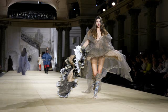 France Fashion Vivienne Westwood F/W 25/26