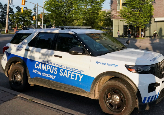 Toronto shooting latest: At least 12 injured in Scarborough pub with three suspects still at large