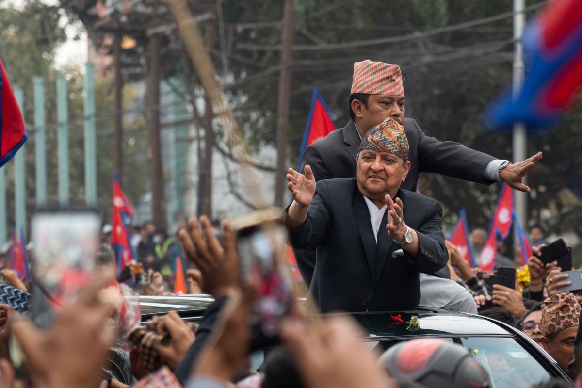 Thousands in Nepal want monarchy back as public frustration with politics grows