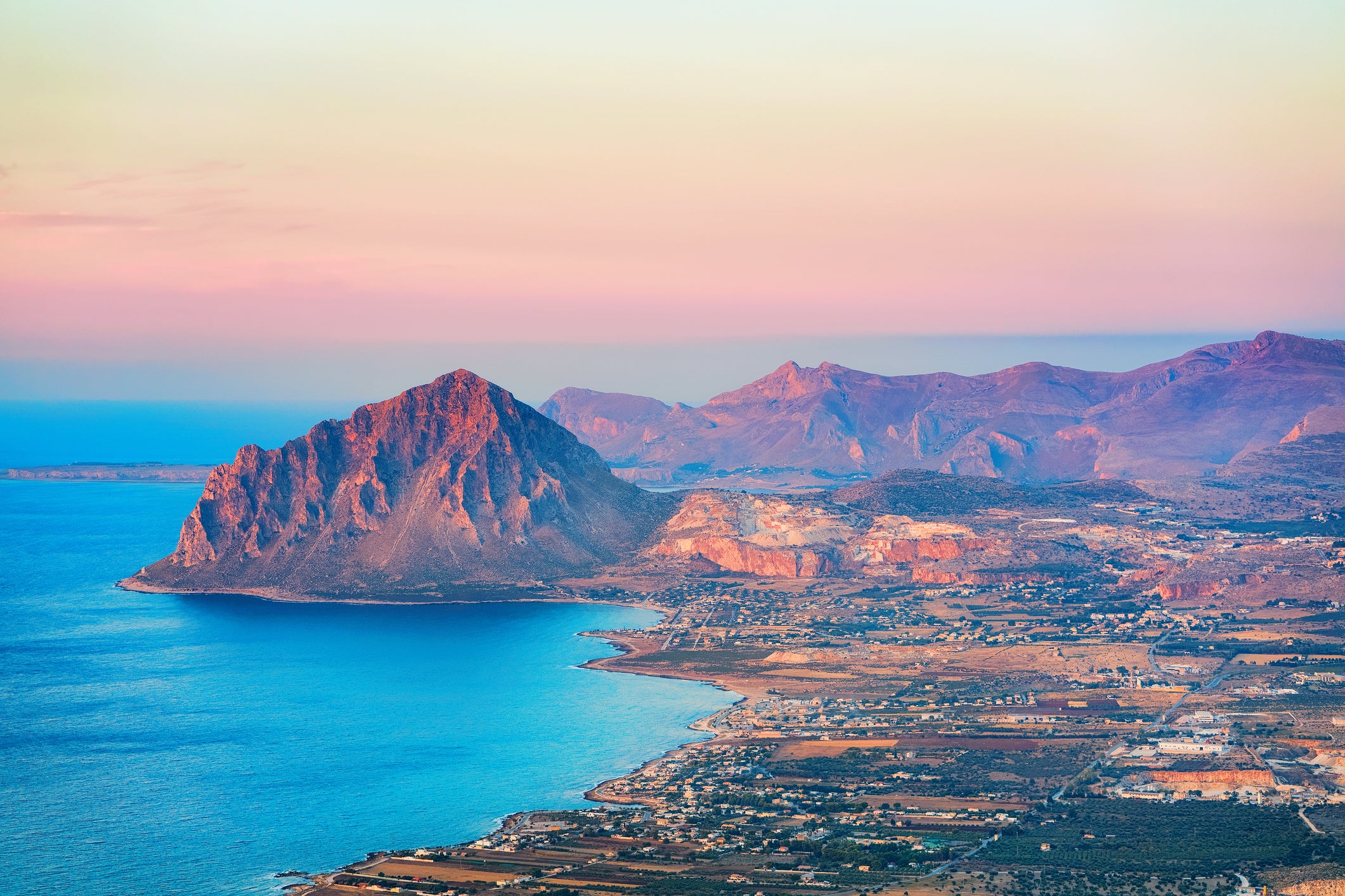 La Tonnara di Bonagia’s neighbour is the dramatic Mount Cofano, jutting out into the Tyrrhenian Sea