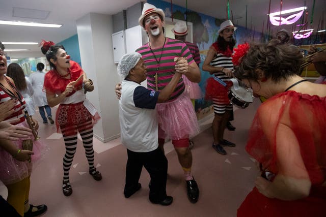 Brazil Hospital Clowns