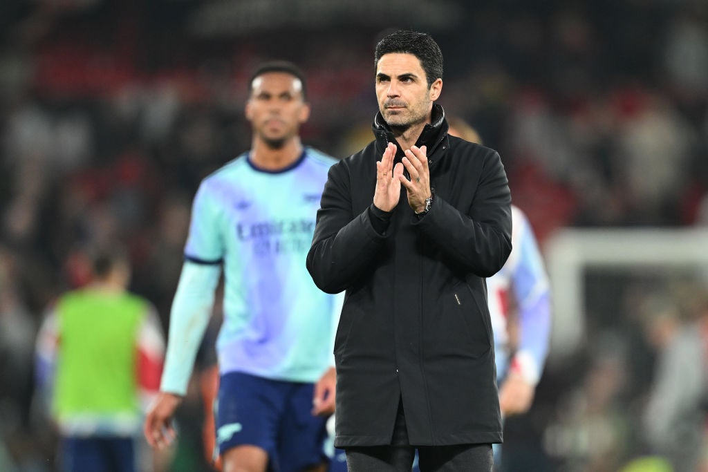 Mikel Arteta is anticipating a fierce battle with Chelsea