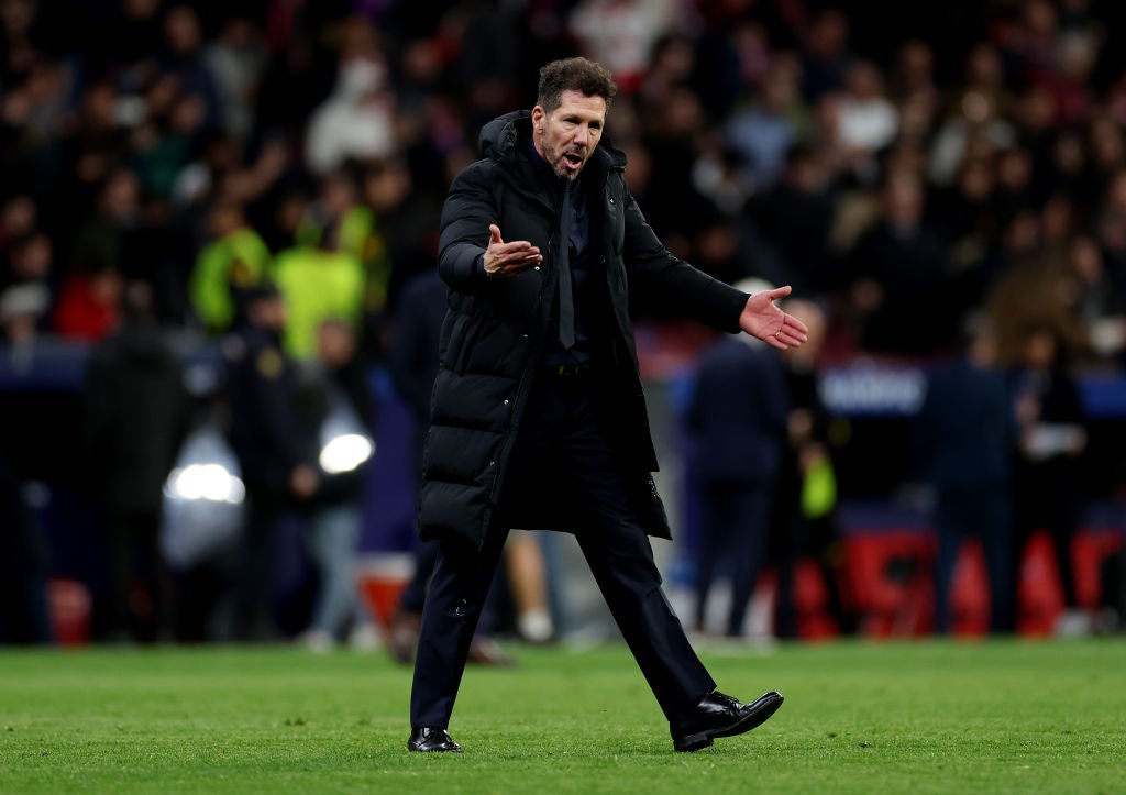 Simeone waves to the Atletico fans