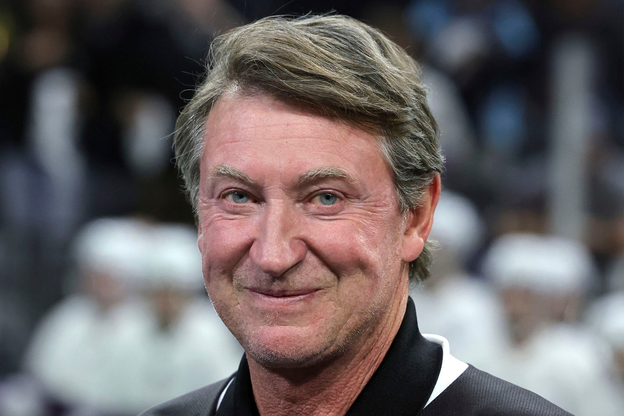 Labels under NHL legend Wayne Gretzky’s wine were allegedly tampered with in an LCBO store