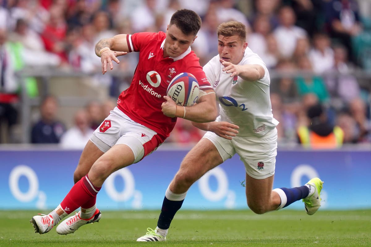 Wales vs England LIVE: Latest build-up and updates from Six Nations as visitors look to stay in title hunt