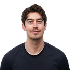 Head shot of Alex Pattle