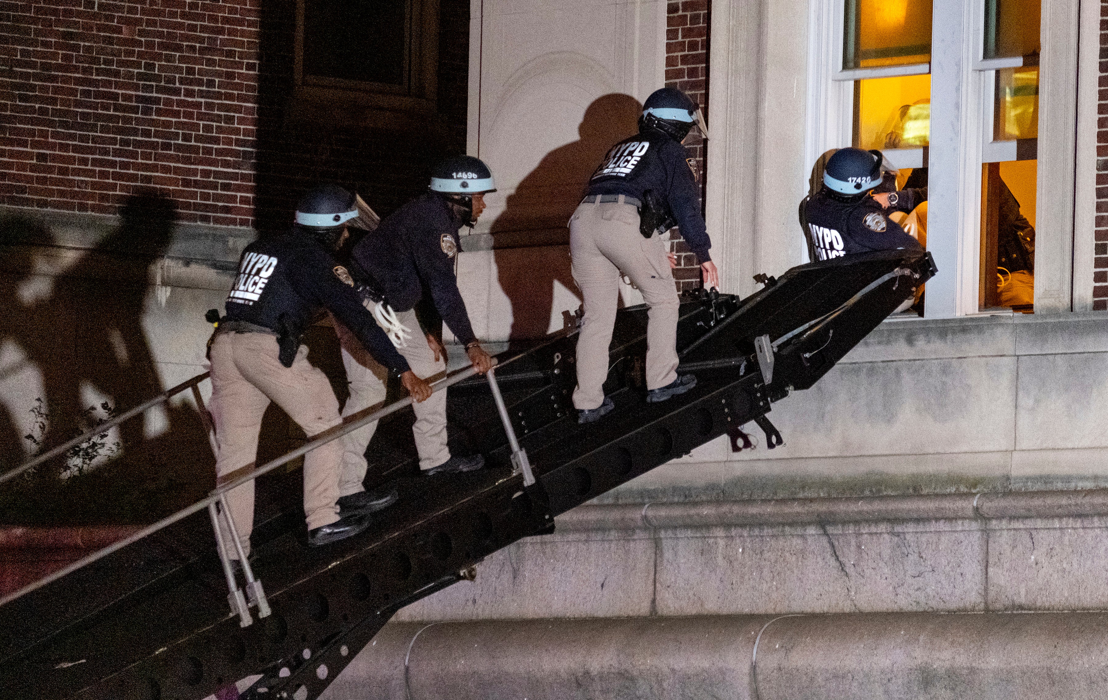 New York police enter Hamilton Hall on Columbia University’s campus amid student protests